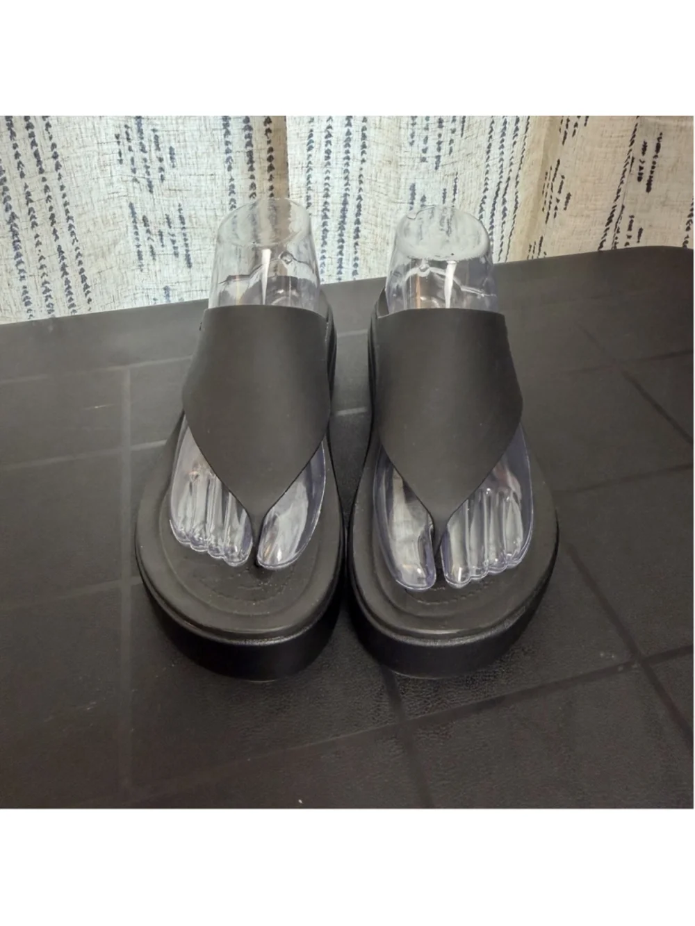 Crocs LiteRide Brooklyn Black Platform Wedge Flip Flops Womens Size 10